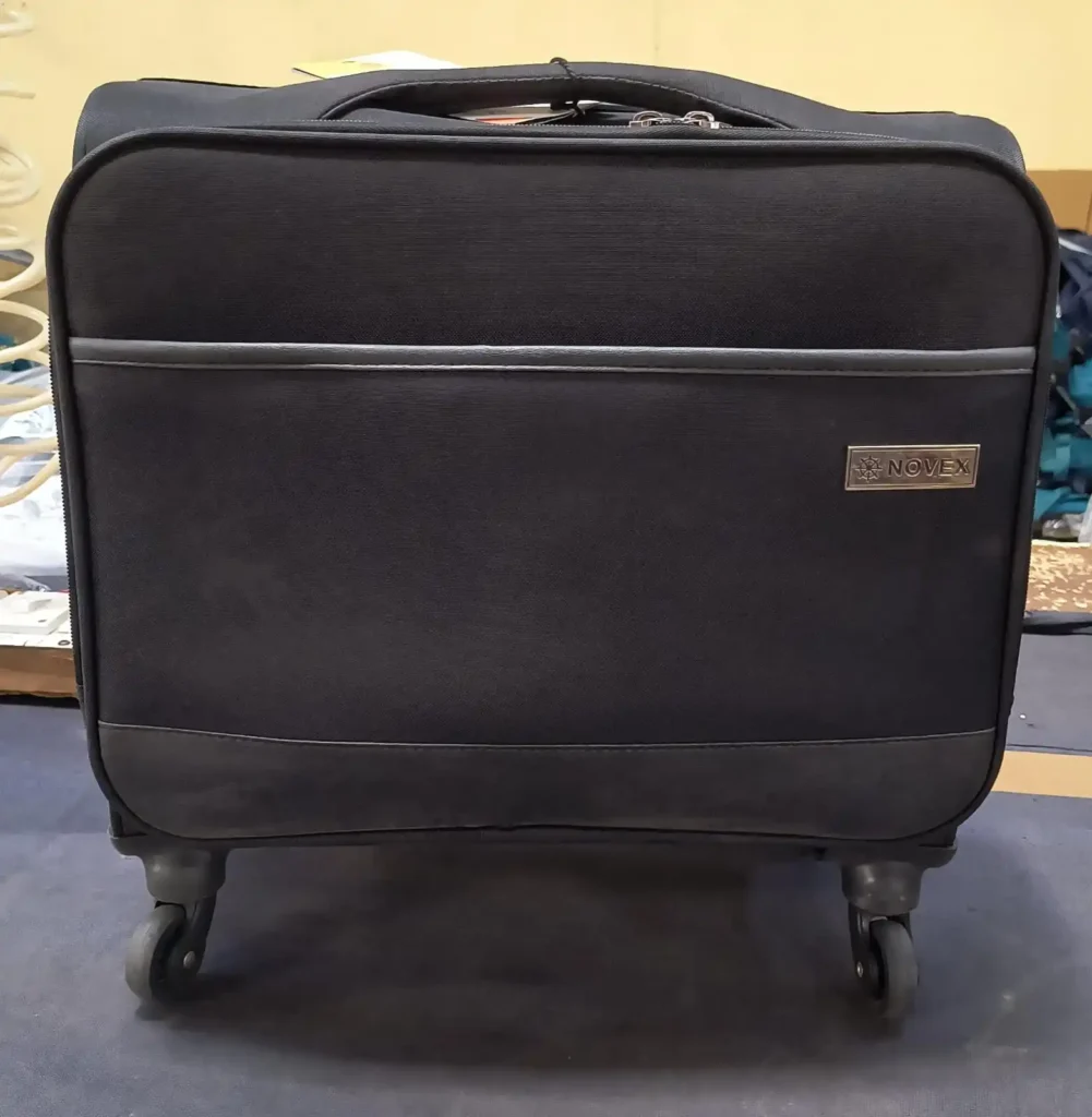 Best Travel Bag For Men And Women